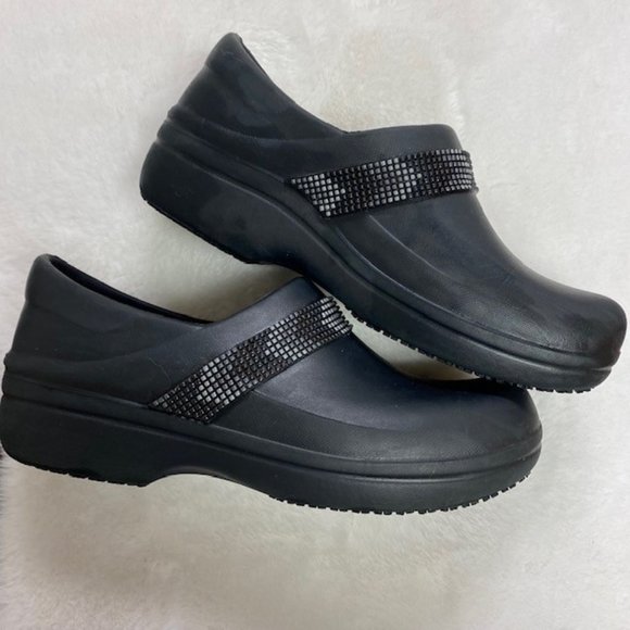 LIKE NEW Crocs Felicity Dual Comfort Non-Slip Nurse Work Clogs, size 10 - Picture 6 of 13